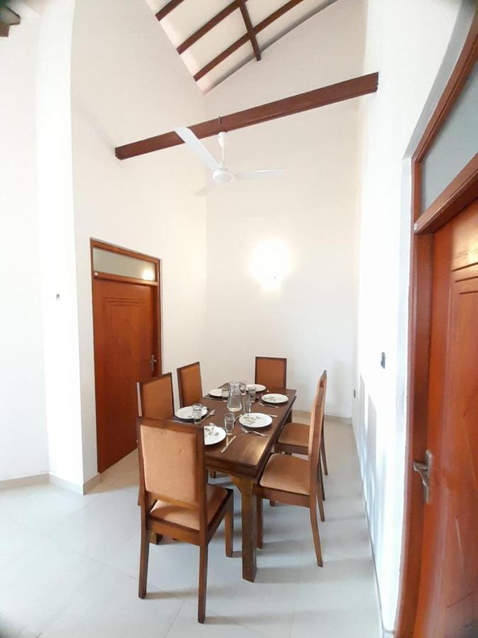 Jasmine Apartments Negombo Kültér fotó