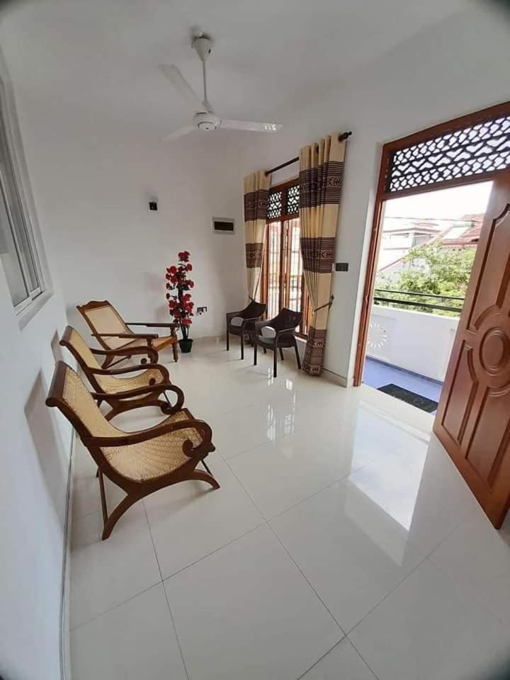 Jasmine Apartments Negombo Kültér fotó